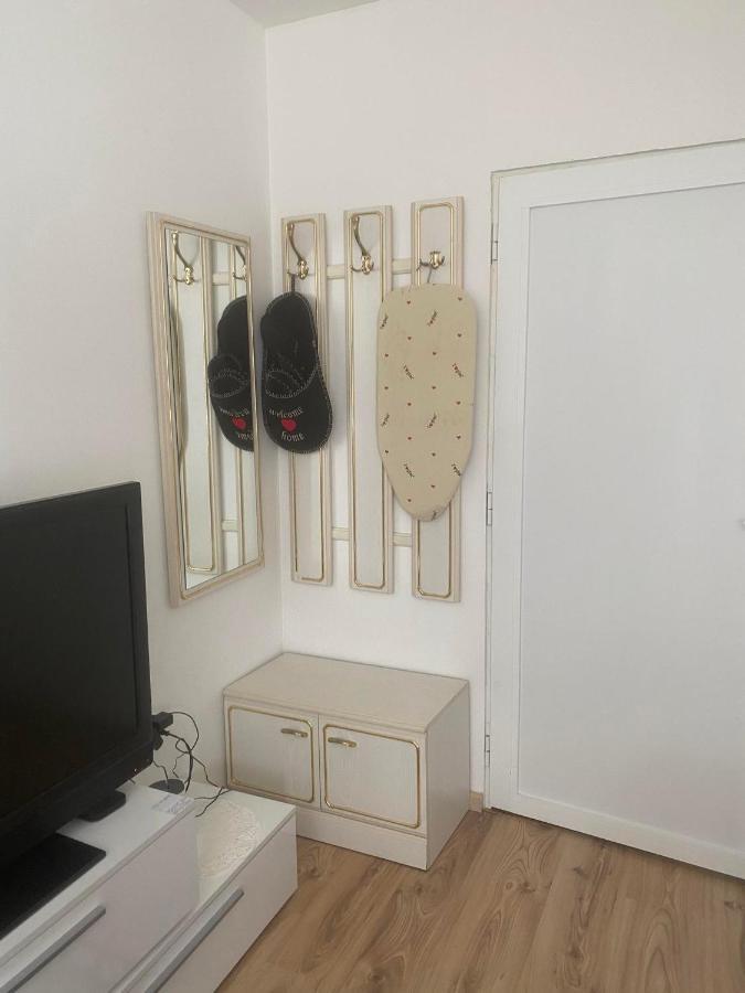 Apartment Nv ลูเธอร์ชตัดท์ ไอสเลเบน ภายนอก รูปภาพ